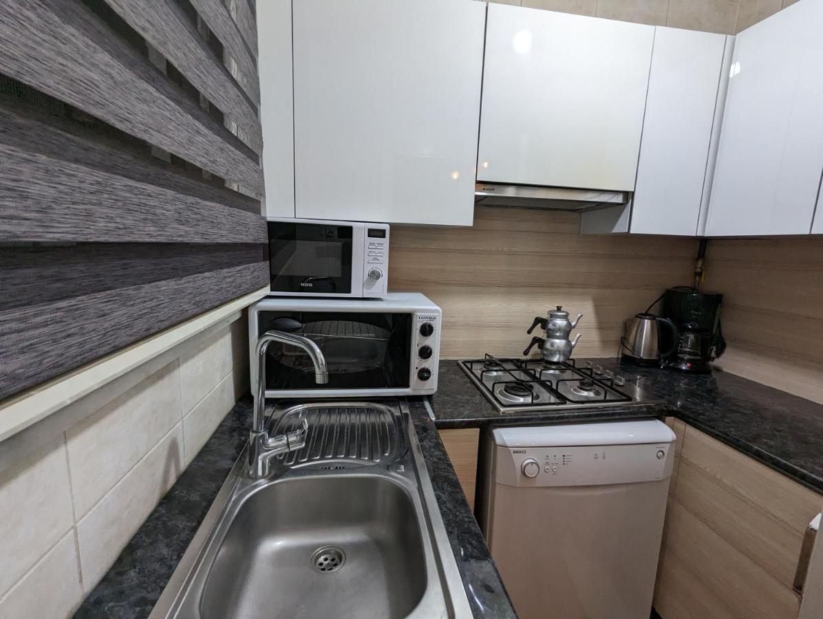 Apartment Luxurious 3-bedroom Apartment, Sisli Istanbul